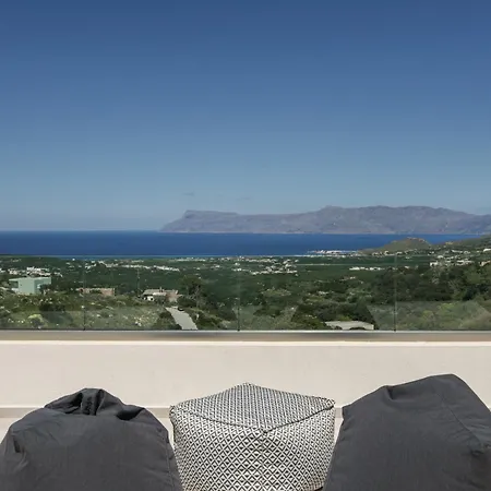 Luxury New Sea Breeze With Private Pool, Jacuzzi And Playroom Villa *
